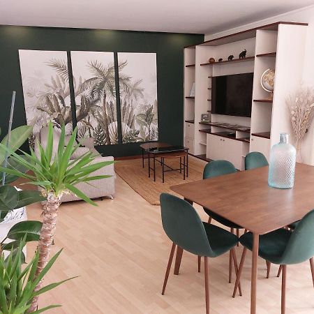 Le Peyrot*** Coeur De Ville 55M² Avec Patio โรเดซ ภายนอก รูปภาพ