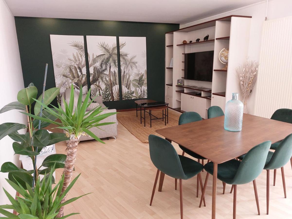 Le Peyrot*** Coeur De Ville 55M² Avec Patio โรเดซ ภายนอก รูปภาพ
